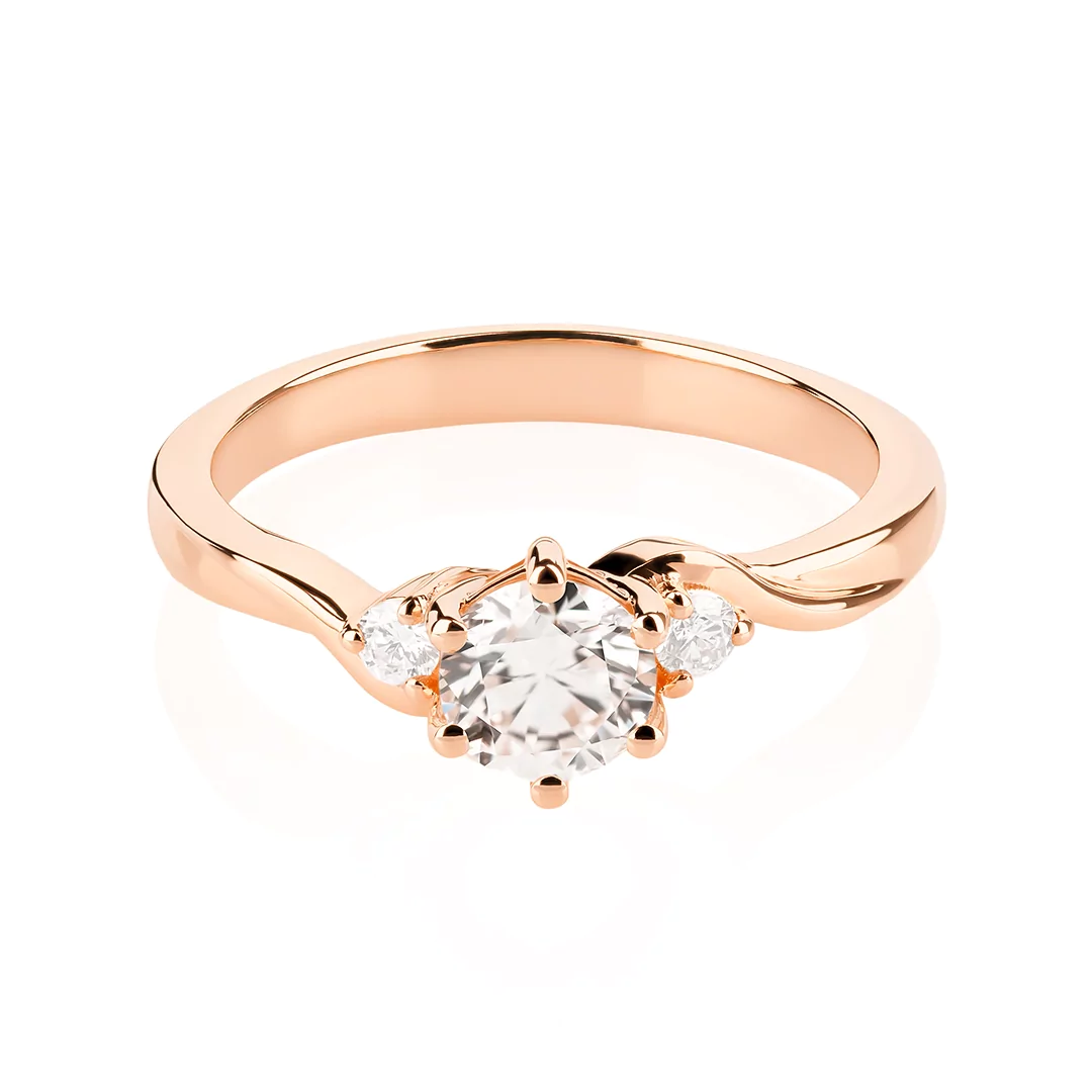 Pierścionek z różowego złota z diamentem laboratoryjnym i diamentami TP0118RLDT Pierścionek z różowego złota z diamentem laboratoryjnym i diamentami TP0118RLDT