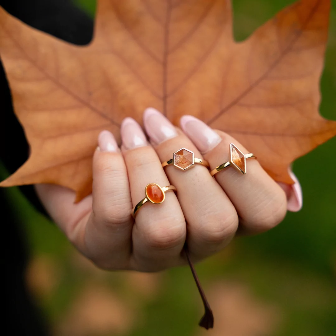 Złoty pierścionek z kamieniem słonecznym TP0200ZKS Złoty pierścionek z kamieniem słonecznym TP0200ZKS