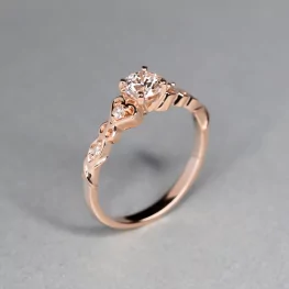 Pierścionek z różowego złota z diamentem laboratoryjnym i diamentami TP0027RLDT