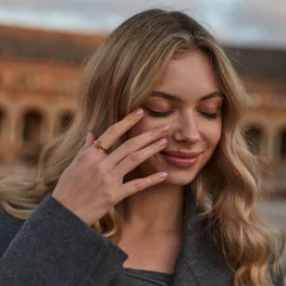 Pierścionek z różowego złota z kamieniem słonecznym TP0201RKS