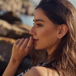 Pierścionek z białego złota z ametystem i diamentami TP0068BAT