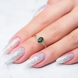 Złoty pierścionek z turmalinem i diamentami Złoty pierścionek z turmalinem i diamentami